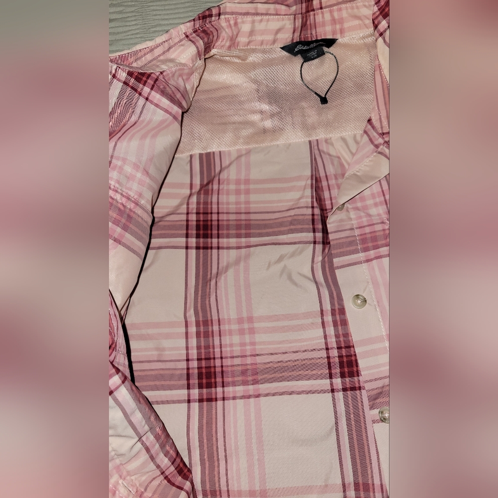 New Pink Plaid Button-Up Shirt For Outdoors - Picture 4 of 7